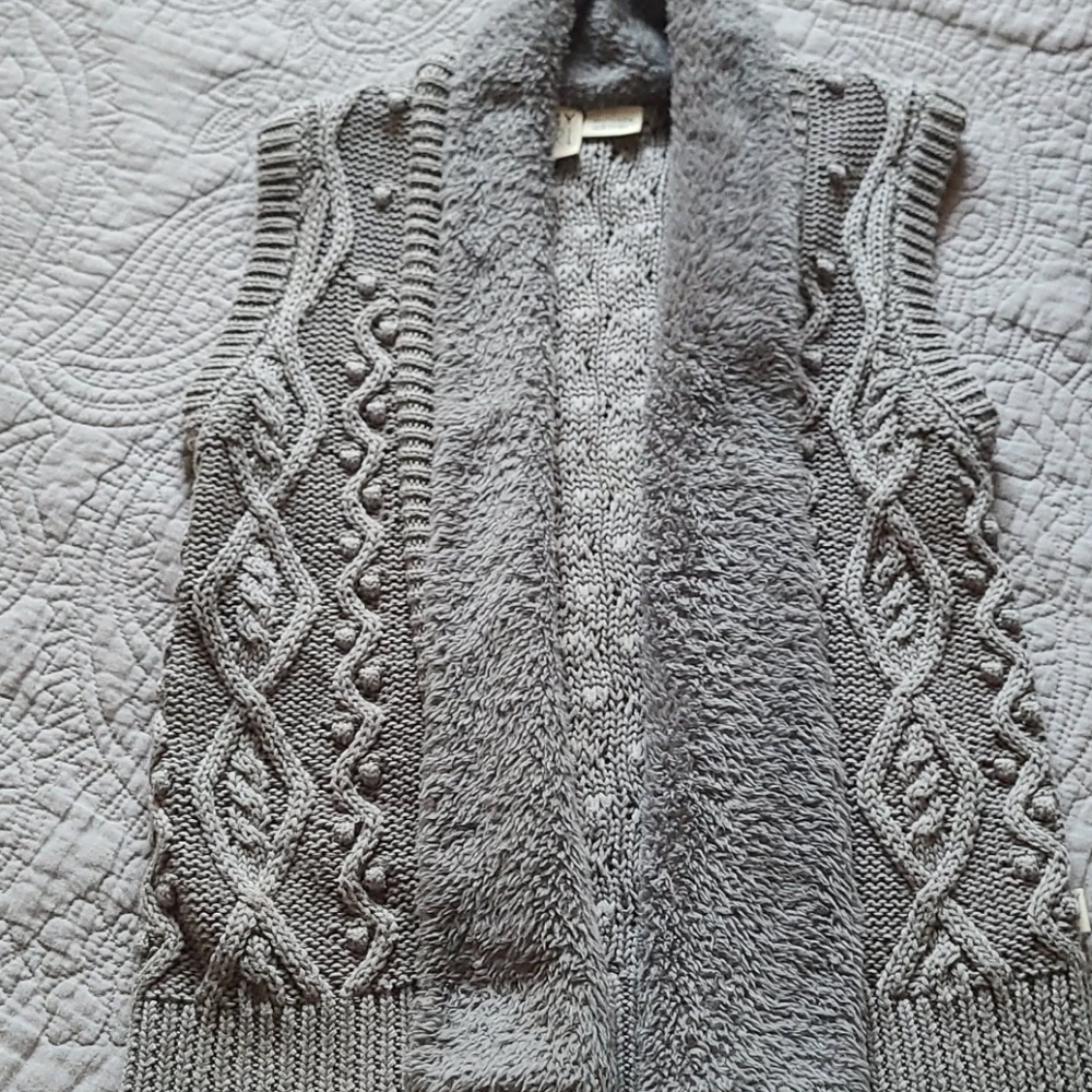 Roxy Girls knit vest